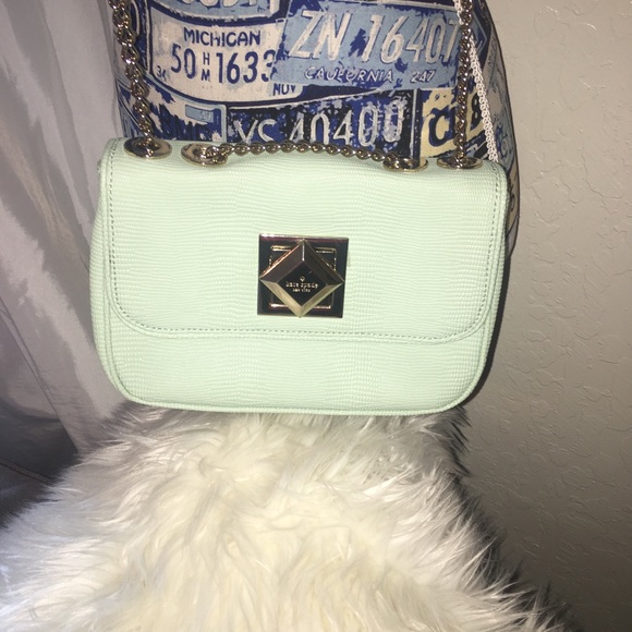 New Kate spade mint green bag w/duster - Picture 3 of 7